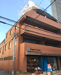 東梅田・サプライズビル